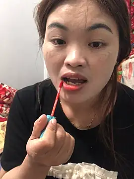 newbaby1 online show from February 26, 2026, 1:54 pm