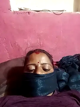 Snapshot of Pallavi_hote chatting on February 28, 2026, 11:39 pm Pallavi hote online show from February 28, 2026, 11:39 pm