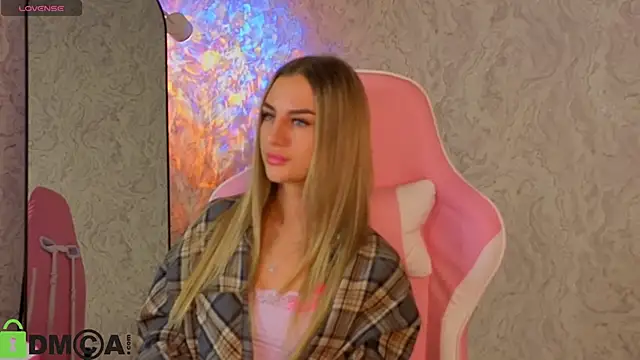 Silen Tori online show from February 16, 2026, 5:14 am