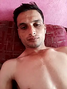 Beinghorny83 online show from February 14, 2026, 6:32 am