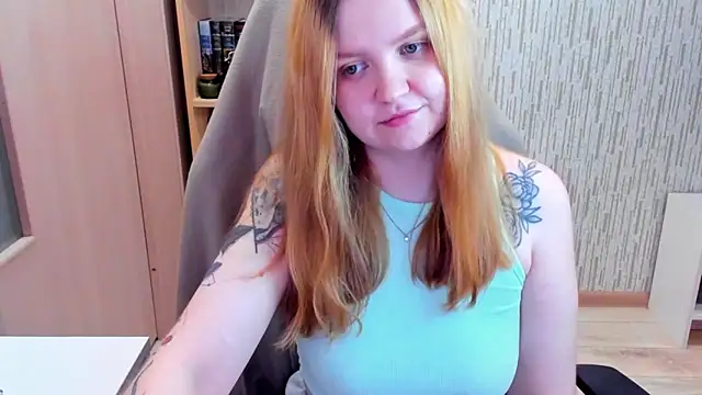 AnitaXVine online show from March 25, 2026, 2:45 pm