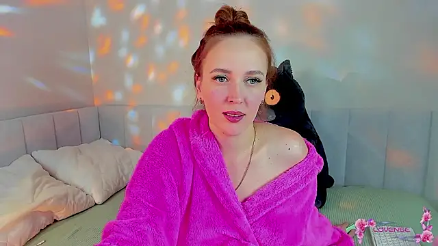 she wolf online show from March 25, 2026, 3:51 pm