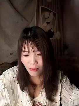 Snapshot of Girl-crazy1 chatting on March 18, 2026, 9:29 pm Girl-crazy1 online show from March 18, 2026, 9:29 pm