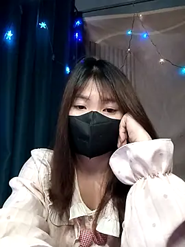 Snapshot of Girl-crazy1 chatting on April 4, 2026, 5:32 pm Girl-crazy1 online show from April 4, 2026, 5:32 pm