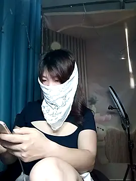 Snapshot of Girl-crazy1 chatting on April 11, 2026, 5:34 am Girl-crazy1 online show from April 11, 2026, 5:34 am