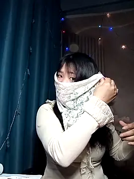 Snapshot of Girl-crazy1 chatting on April 13, 2026, 2:00 pm Girl-crazy1 online show from April 13, 2026, 2:00 pm