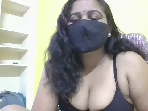 Snapshot of anu-reddyy chatting on July 4, 2026, 4:29 am anu-reddyy online show from July 4, 2026, 4:29 am