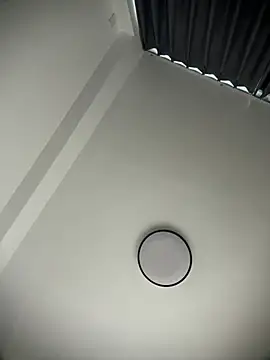 YaoYao-97 online show from March 12, 2026, 4:51 am