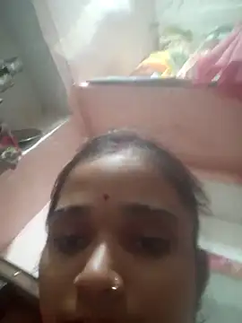 Snapshot of Deepjakolirr chatting on April 13, 2026, 12:32 pm Deepjakolirr online show from April 13, 2026, 12:32 pm