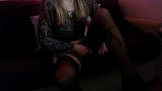 Snapshot of Sexwestworld chatting on March 14, 2026, 4:56 pm Sexwestworld online show from March 14, 2026, 4:56 pm