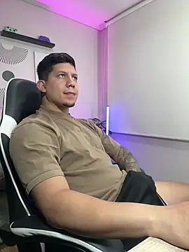  robertobaggioo online show from February 25, 2026, 12:15 pm