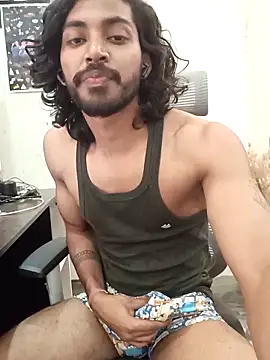 Yk physique online show from March 3, 2026, 3:07 pm