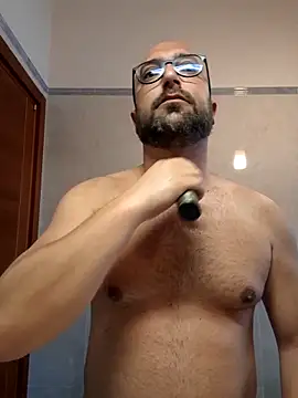 Snapshot of cetriolino chatting on May 13, 2026, 5:38 am cetriolino online show from May 13, 2026, 5:38 am