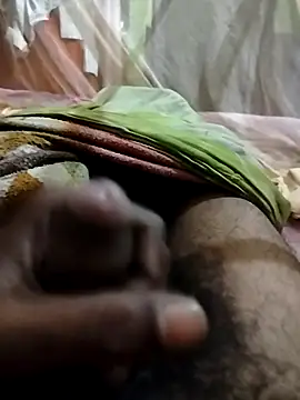 Snapshot of soni8850 chatting on February 19, 2026, 3:41 pm soni8850 online show from February 19, 2026, 3:41 pm