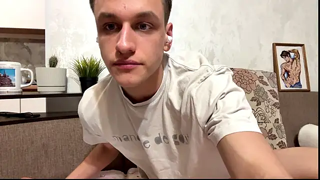 David Hess online show from April 3, 2026, 5:00 pm