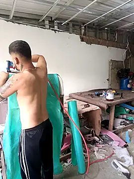 Snapshot of lenin9 chatting on April 14, 2026, 5:08 pm lenin9 online show from April 14, 2026, 5:08 pm