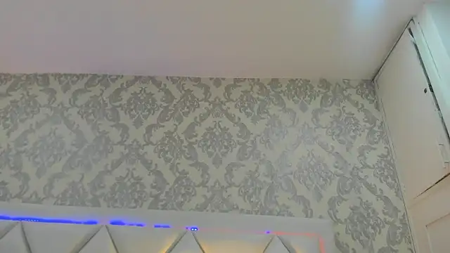 HollyOlson online show from July 11, 2026, 12:08 pm