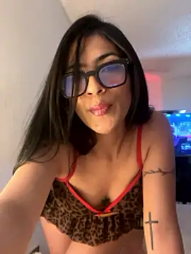 Exclusive Aurora online show from April 12, 2026, 5:34 am