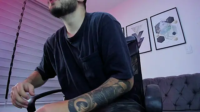 ethan grace online show from February 15, 2026, 11:52 am