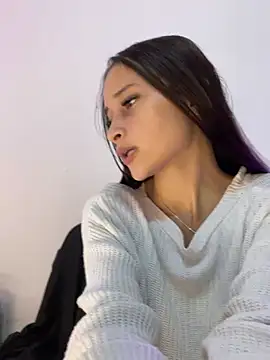 Snapshot of candy_deluxe chatting on July 9, 2026, 1:53 am candy deluxe online show from July 9, 2026, 1:53 am