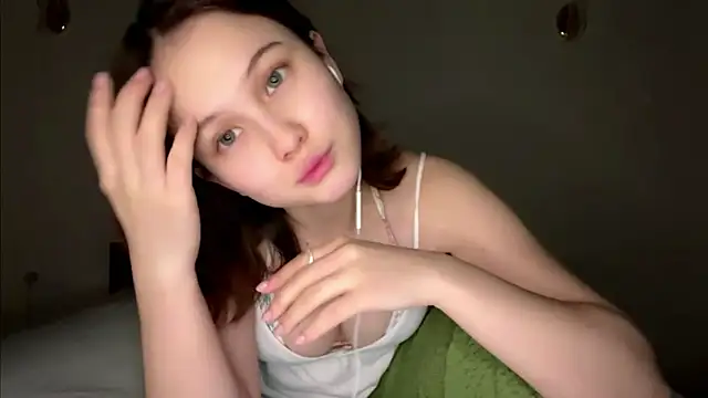 Snapshot of TrueViva chatting on July 6, 2026, 5:15 pm TrueViva online show from July 6, 2026, 5:15 pm