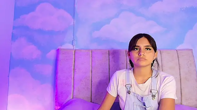 Aliclark online show from February 20, 2026, 7:03 pm