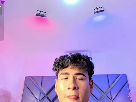 Bastixvontade online show from March 18, 2026, 11:08 pm