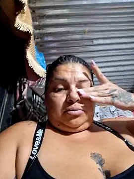 Juli Powl online show from March 26, 2026, 2:28 am