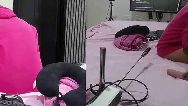 Snapshot of isabella_castro2 chatting on February 28, 2026, 3:18 am isabella castro2 online show from February 28, 2026, 3:18 am