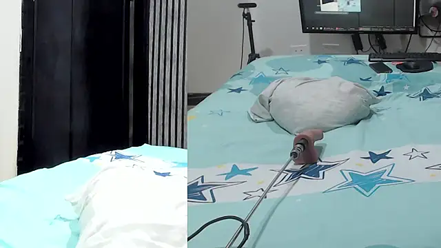 Snapshot of isabella_castro2 chatting on April 3, 2026, 3:15 am isabella castro2 online show from April 3, 2026, 3:15 am