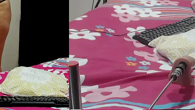 Snapshot of isabella_castro2 chatting on April 12, 2026, 3:33 am isabella castro2 online show from April 12, 2026, 3:33 am