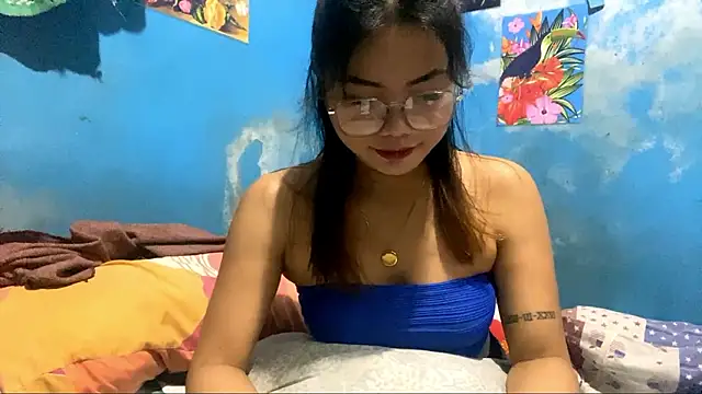 KrishnaCarridine online show from February 25, 2026, 3:27 am