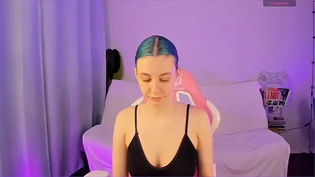 Snapshot of AdeleBabyGirl chatting on March 10, 2026, 5:12 am AdeleBabyGirl online show from March 10, 2026, 5:12 am