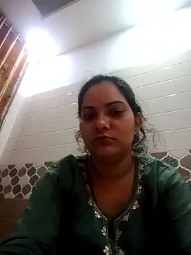 Snapshot of Anushka_Singh0 chatting on February 13, 2026, 2:07 am Anushka Singh0 online show from February 13, 2026, 2:07 am