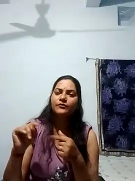 Snapshot of Anushka_Singh0 chatting on February 17, 2026, 6:54 am Anushka Singh0 online show from February 17, 2026, 6:54 am