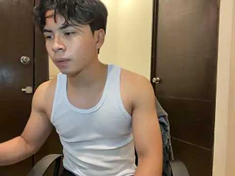 Snapshot of BentoBoxxx chatting on May 9, 2026, 1:11 am BentoBoxxx online show from May 9, 2026, 1:11 am
