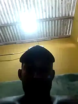 Deniodamasio online show from February 12, 2026, 5:41 pm