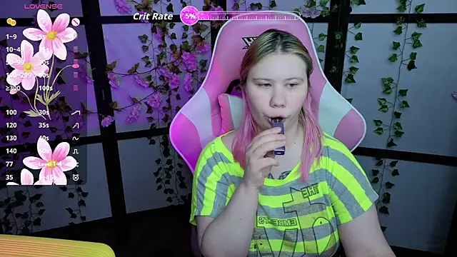 kitsune little online show from May 1, 2026, 9:41 pm