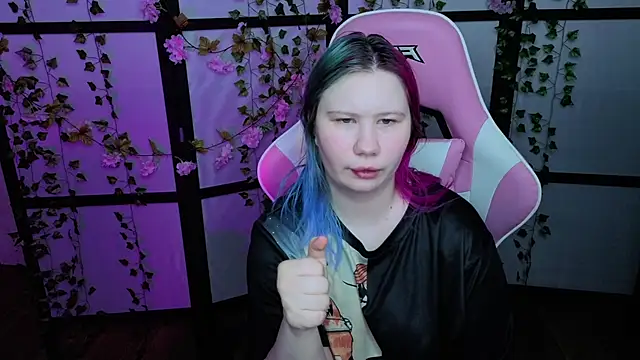 kitsune little online show from May 23, 2026, 10:36 pm