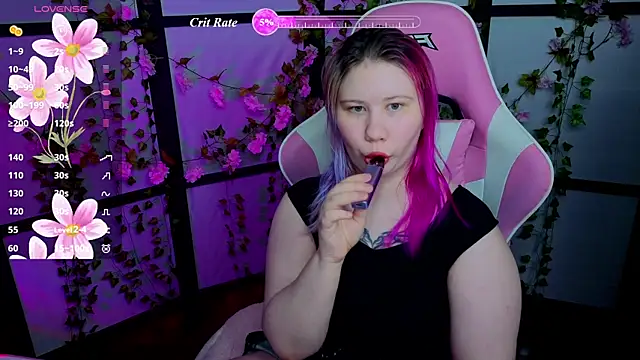 Snapshot of kitsune_little chatting on July 9, 2026, 7:51 pm kitsune little online show from July 9, 2026, 7:51 pm