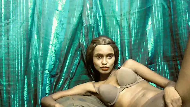 Snapshot of SassyXindian chatting on April 13, 2026, 9:09 pm SassyXindian online show from April 13, 2026, 9:09 pm