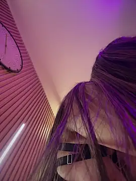 mia-rodrigues online show from February 26, 2026, 3:49 am