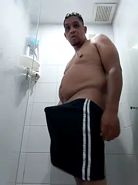 gordogruesa online show from February 15, 2026, 10:39 pm