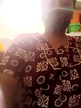 tamilkaviya431 online show from March 27, 2026, 1:11 pm