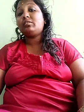 tamilkaviya431 online show from May 6, 2026, 1:14 am