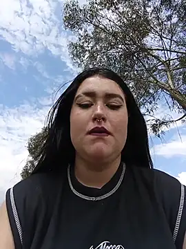 Freckless  online show from March 11, 2026, 5:52 pm