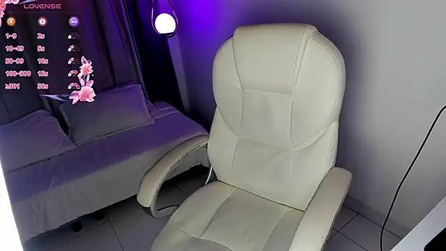 Snapshot of Irisbeel chatting on February 17, 2026, 3:36 am Irisbeel online show from February 17, 2026, 3:36 am