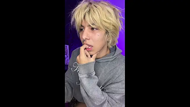 prince oliverr online show from April 3, 2026, 5:05 am