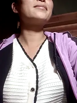 Snapshot of Gaga-xxx chatting on February 13, 2026, 1:29 pm Gaga-xxx online show from February 13, 2026, 1:29 pm