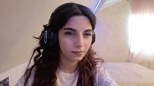 Snapshot of Blissmissataeses chatting on February 27, 2026, 9:31 am Blissmissataeses online show from February 27, 2026, 9:31 am